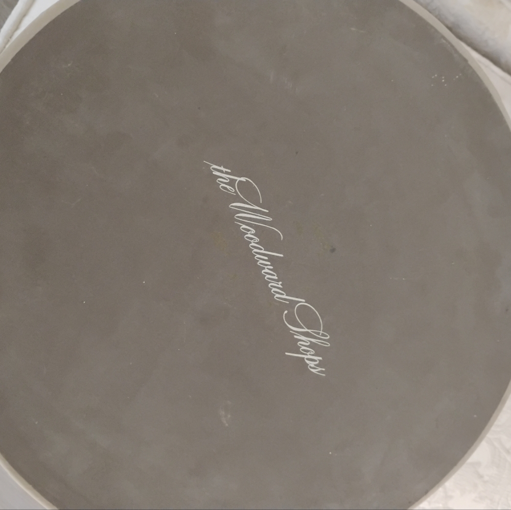 Vintage Hudson's The Woodward Shops Hat box